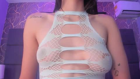 Snapshot of mey_doll chatting on 10/16/25, 11:00 Your Mey  online show from 10/16/25, 11:00