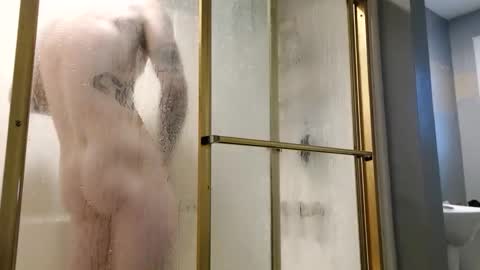 Snapshot of mfbadboii chatting on 11/25/25, 09:37 BadBoii online show from 11/25/25, 09:37