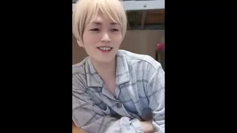 Snapshot of mgnhiroyuki chatting on 04/30/26, 10:10 mgnhiroyuki online show from 04/30/26, 10:10