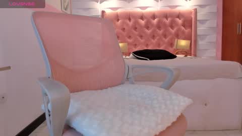 Snapshot of mhellissaw chatting on 01/02/25, 08:49 melissa online show from 01/02/25, 08:49