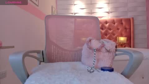 Snapshot of mhellissaw chatting on 03/09/25, 10:41 melissa online show from 03/09/25, 10:41