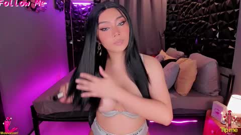 miss devil online show from 02/16/26, 06:15