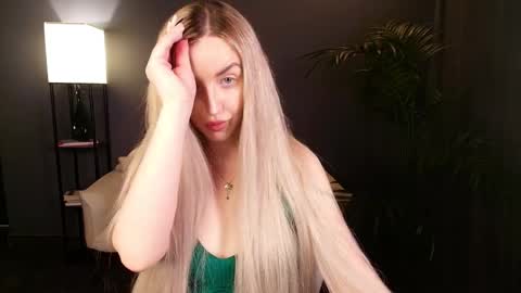 mi1a_ online show from 04/05/26, 03:15