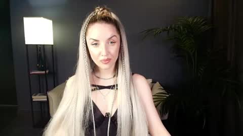 mi1a_ online show from 04/26/26, 08:12