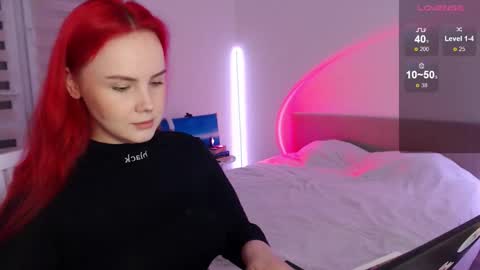 Snapshot of mi_cherry chatting on 01/29/25, 11:25 Alice online show from 01/29/25, 11:25