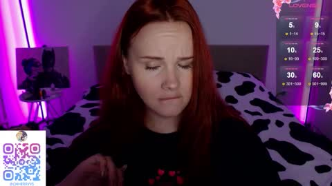 Snapshot of mi_cherry chatting on 10/16/25, 04:46 Alice online show from 10/16/25, 04:46