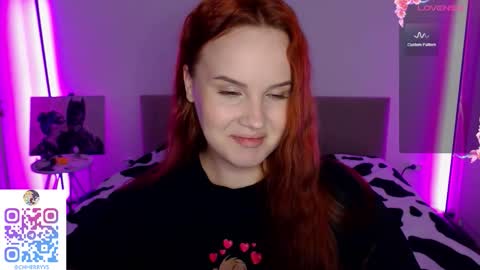 Snapshot of mi_cherry chatting on 10/22/25, 09:25 Alice online show from 10/22/25, 09:25