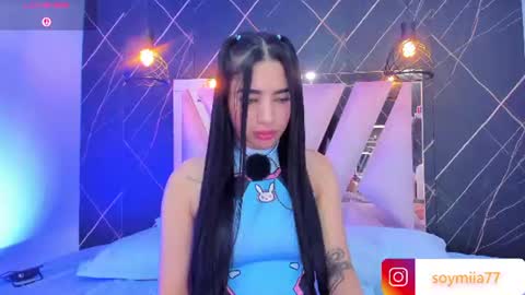 Mia online show from 06/13/26, 02:53