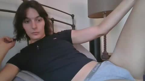 Snapshot of mia_177 chatting on 10/01/25, 07:53 mia_177 online show from 10/01/25, 07:53