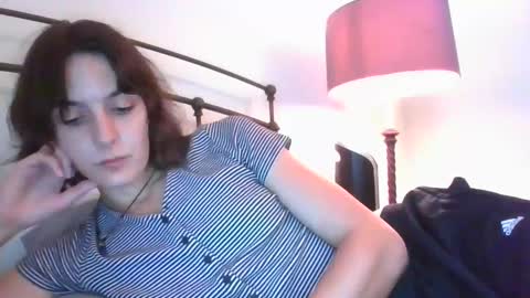 Snapshot of mia_177 chatting on 10/07/25, 07:55 mia_177 online show from 10/07/25, 07:55