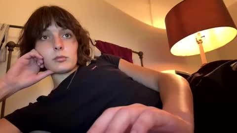 Snapshot of mia_177 chatting on 10/25/25, 12:29 mia_177 online show from 10/25/25, 12:29