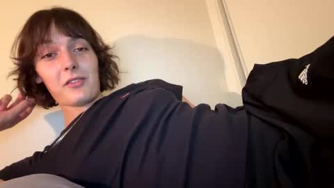 Snapshot of mia_177 chatting on 11/06/25, 06:42 mia_177 online show from 11/06/25, 06:42