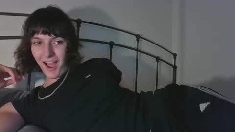 Snapshot of mia_177 chatting on 02/06/26, 02:27 mia_177 online show from 02/06/26, 02:27