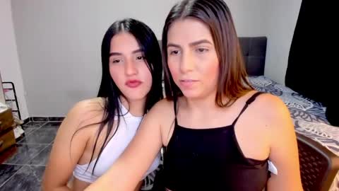 mia_18nice online show from 05/31/26, 08:21