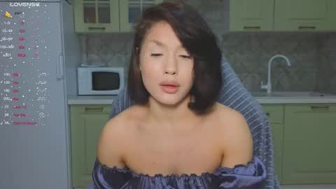 Mia online show from 02/22/26, 11:36