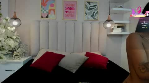 Snapshot of mia__bailey_ chatting on 05/05/26, 03:14 mia__bailey_ online show from 05/05/26, 03:14
