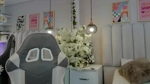 Snapshot of mia__bailey_ chatting on 06/02/26, 03:08 mia__bailey_ online show from 06/02/26, 03:08