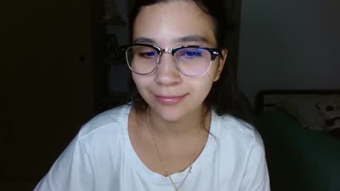 Mia online show from 02/05/26, 03:33