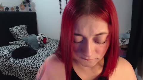 mia online show from 01/06/26, 12:47