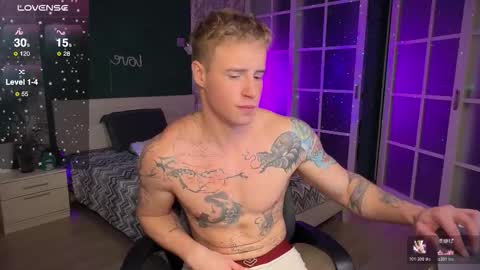 Snapshot of mia_andre chatting on 11/14/25, 08:57 Andre and Mia online show from 11/14/25, 08:57