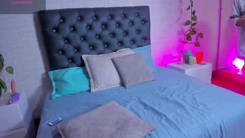   online show from 01/07/26, 05:21