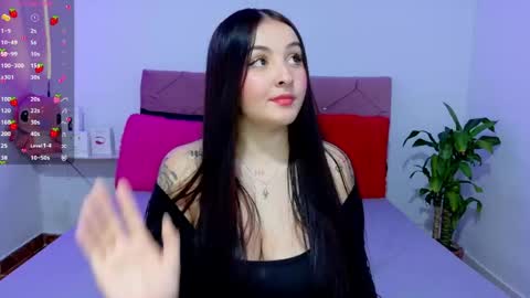 Snapshot of mia_cherry07 chatting on 05/27/26, 04:31 mia_cherry07 online show from 05/27/26, 04:31