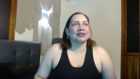 Mia online show from 04/24/26, 02:58