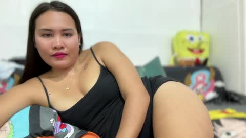 mia_cumzz online show from 05/18/26, 01:39
