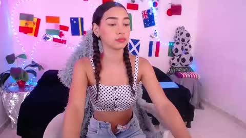 mia_cute_girl online show from 06/29/26, 06:08
