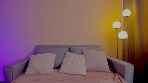 Snapshot of mia_daniellshot chatting on 02/13/26, 07:43 Sarah Luna online show from 02/13/26, 07:43