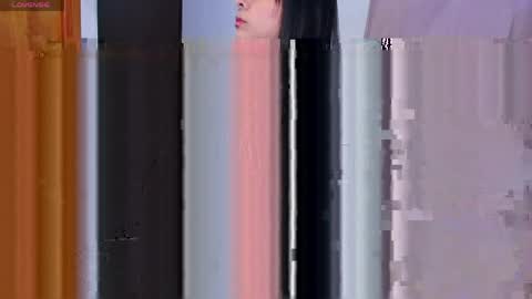 Mia online show from 04/06/26, 08:54