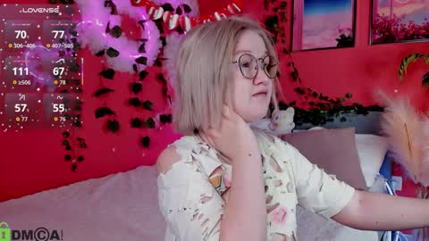 Mia online show from 02/21/26, 02:34