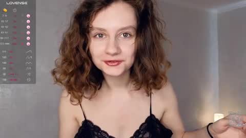 Mia  online show from 02/28/25, 09:58