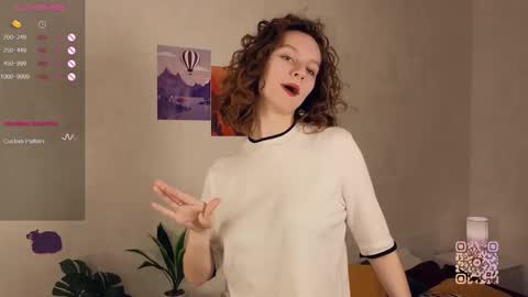 Mia  online show from 09/13/25, 03:56