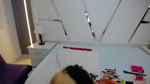 mia_garcia28 online show from 06/02/26, 01:35