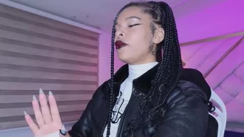 Mia online show from 03/17/26, 03:00