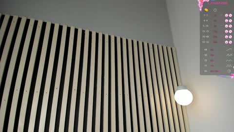  I am Mia  online show from 12/21/24, 02:15