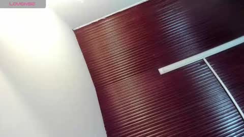 Val  online show from 10/06/25, 11:51