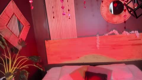 Val  online show from 12/21/25, 11:39