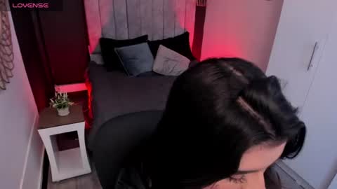 Val  online show from 06/17/26, 02:58