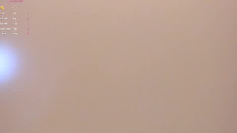 Snapshot of mia_jonnees chatting on 02/14/25, 12:25    online show from 02/14/25, 12:25