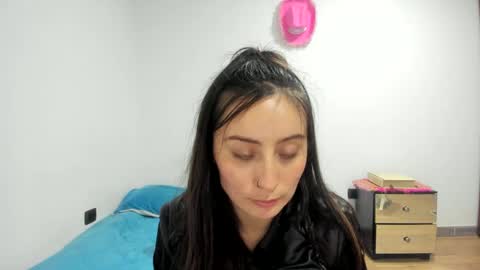 Snapshot of mia_kanee chatting on 12/06/24, 04:47 mia kaneee online show from 12/06/24, 04:47