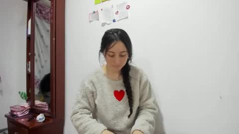 Snapshot of mia_kanee chatting on 01/13/25, 03:36 mia kaneee online show from 01/13/25, 03:36