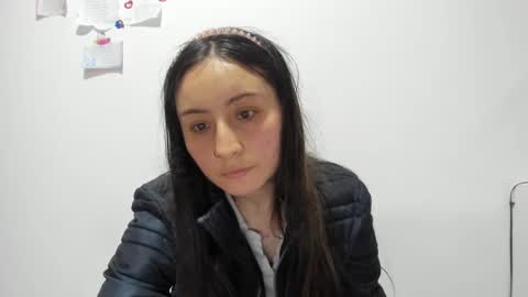 Snapshot of mia_kanee chatting on 02/20/25, 03:01 mia kaneee online show from 02/20/25, 03:01