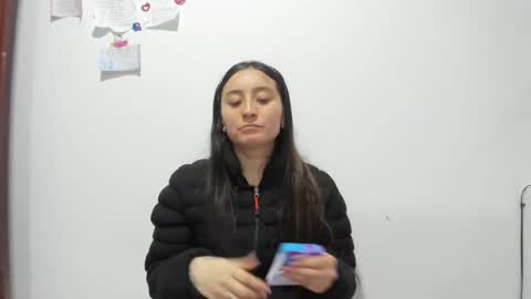 Snapshot of mia_kanee chatting on 02/21/25, 07:21 mia kaneee online show from 02/21/25, 07:21