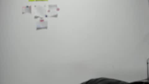 Snapshot of mia_kanee chatting on 03/06/25, 10:04 mia kaneee online show from 03/06/25, 10:04
