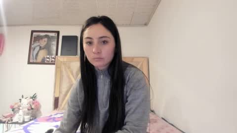 Snapshot of mia_kanee chatting on 09/15/25, 12:10 mia kaneee online show from 09/15/25, 12:10