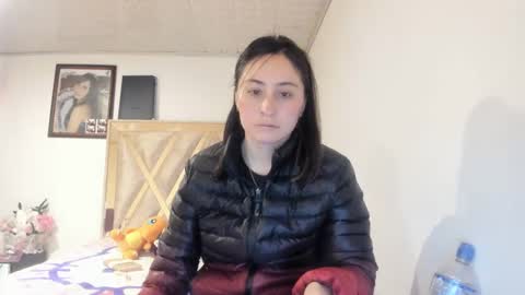 Snapshot of mia_kanee chatting on 09/17/25, 09:49 mia kaneee online show from 09/17/25, 09:49