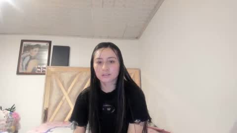 Snapshot of mia_kanee chatting on 09/27/25, 12:48 mia kaneee online show from 09/27/25, 12:48