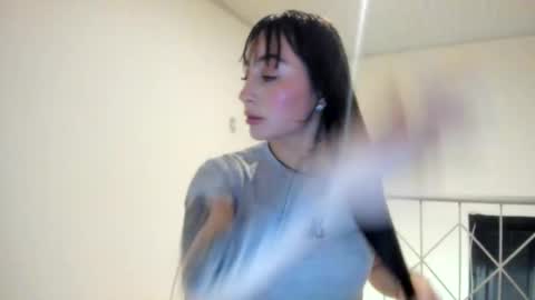 Snapshot of mia_kanee chatting on 10/24/25, 01:57 mia kaneee online show from 10/24/25, 01:57